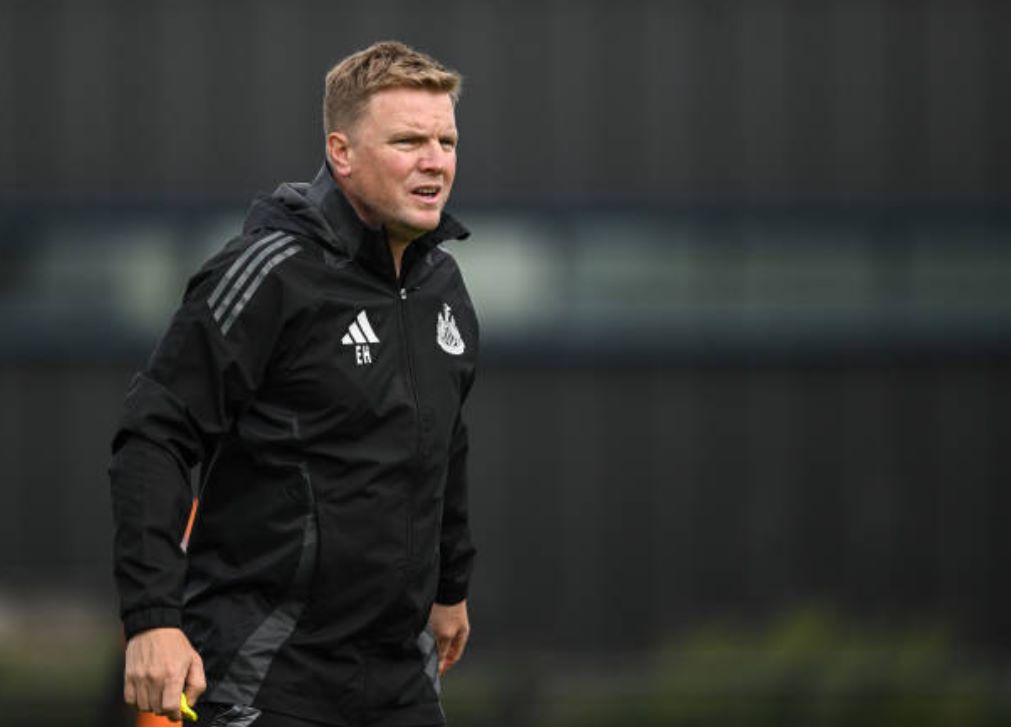 Newcastle xoa dịu cơn đau đầu của Chelsea.